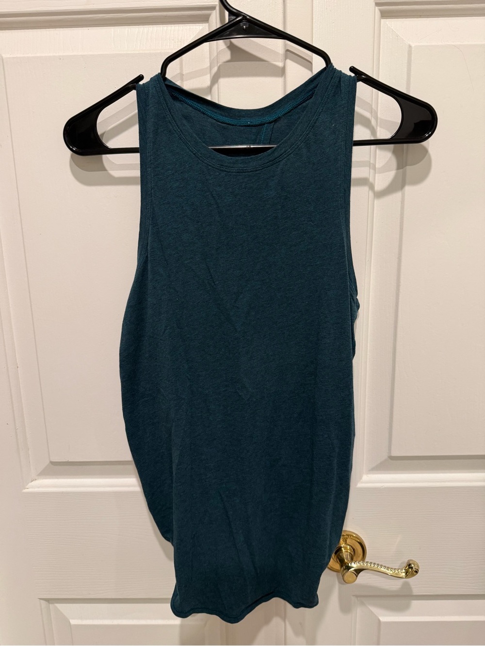 Lululemon women’s teal all tied up tank top size 2